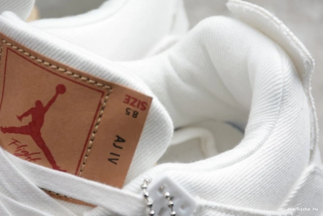 Cheap Jordan Air AO2571-100 4 x Levi's 'White' 0604